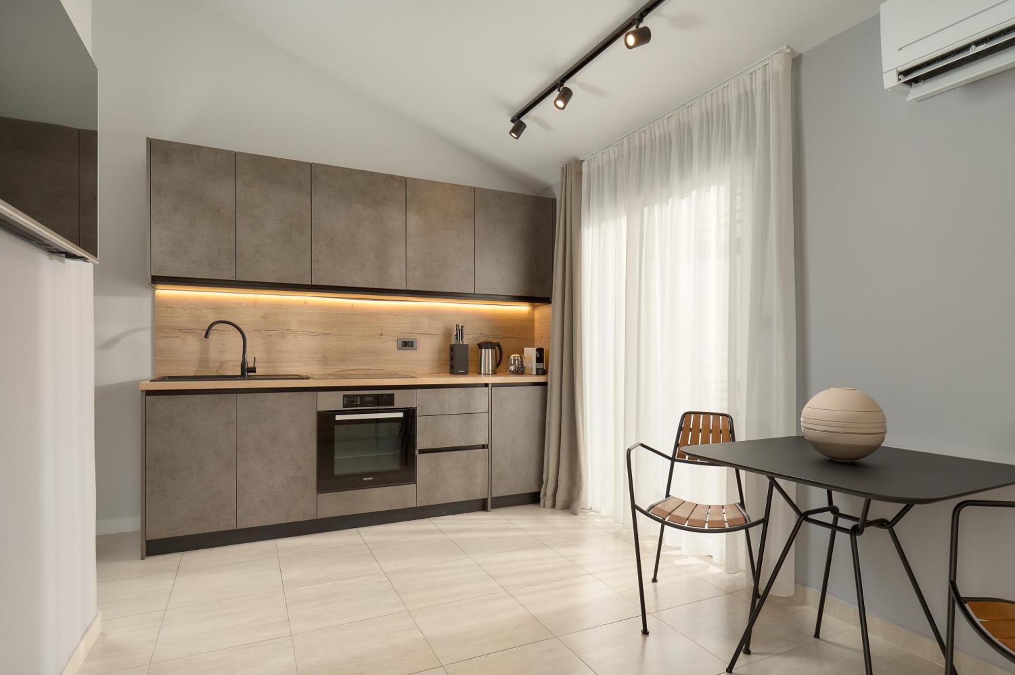 Apartments Ziggy Star Slatine Exterior foto